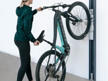 DODATKI ZA KOVINSKE HIKE BIOHORT NOSILEC ZA KOLESA BIKELIFT STANDARDNI